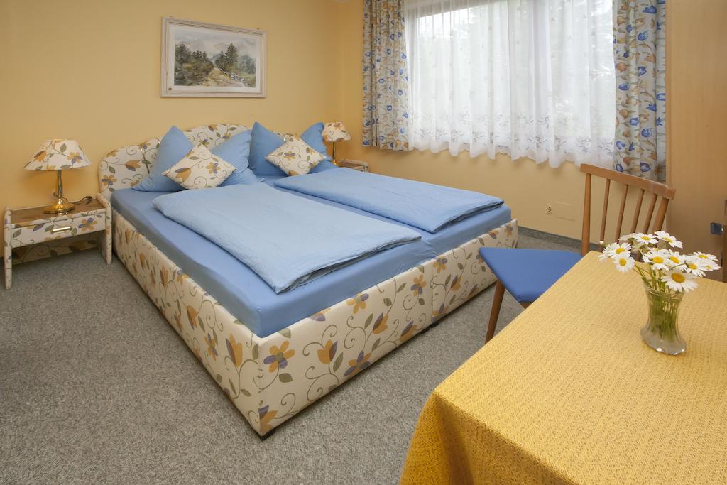 Haus Fischer Velden am Wörthersee Δωμάτιο φωτογραφία